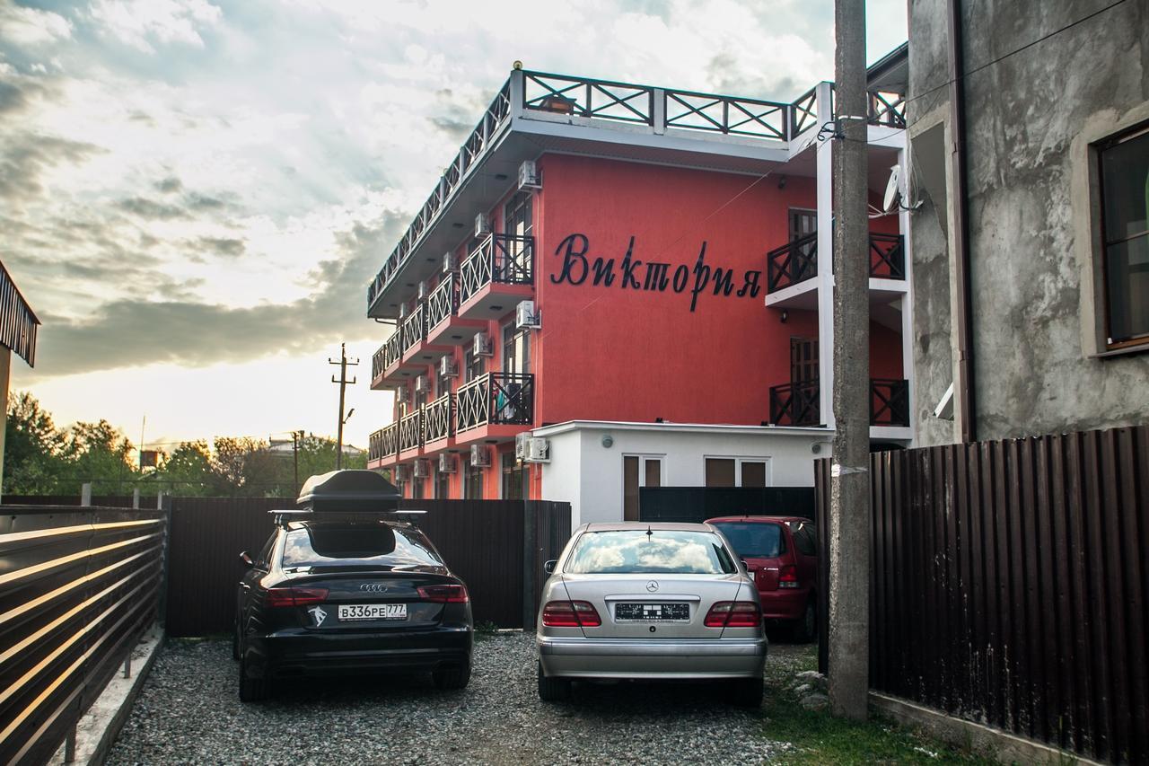 Viktoria Hotel ピツンダ エクステリア 写真